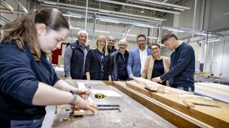 Ausbildungswerkstatt bei Häcker Küchen 